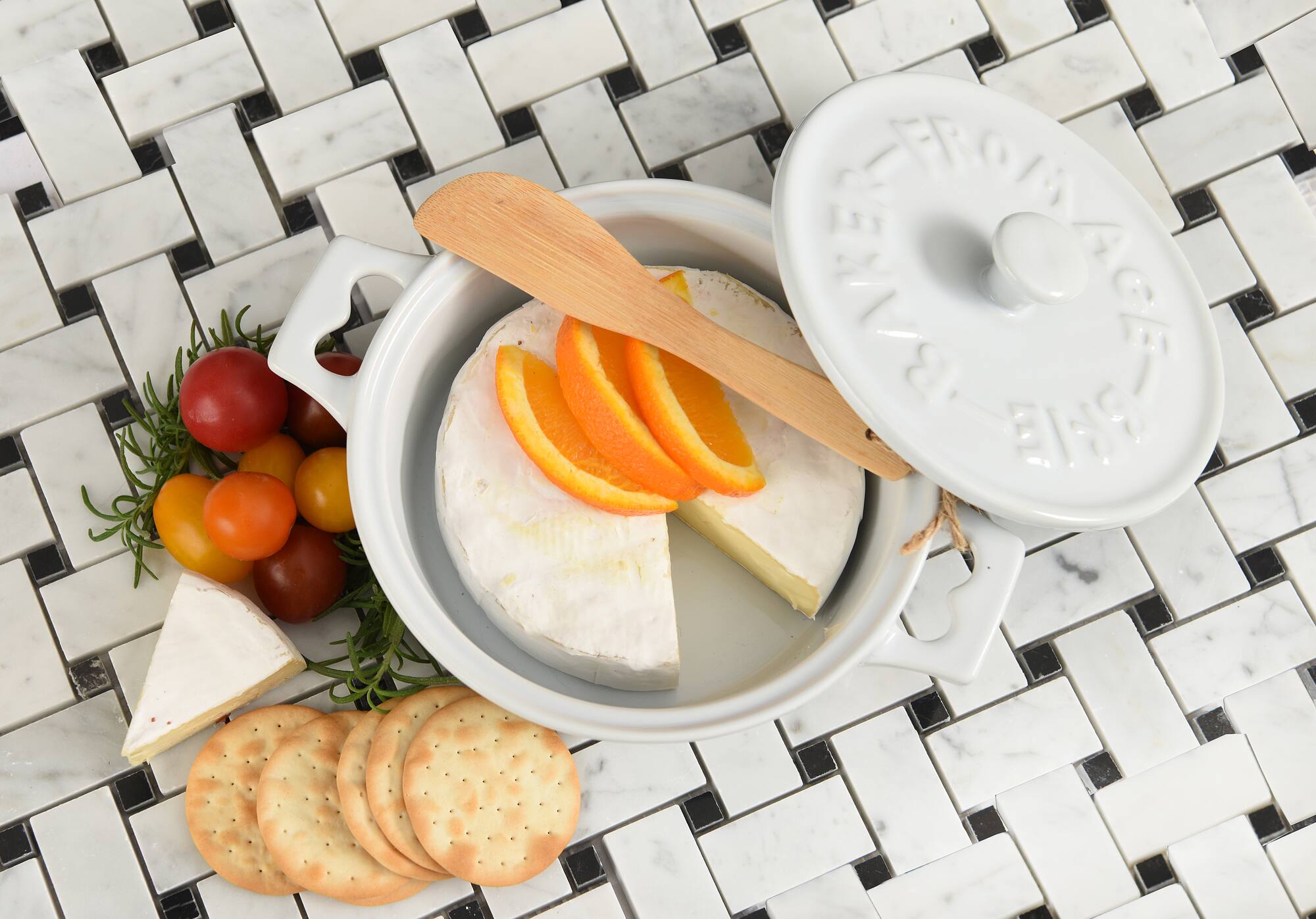 Hello Honey® Farmhouse Round Lidded Stoneware Brie Bakers with Wood Spreaders Set